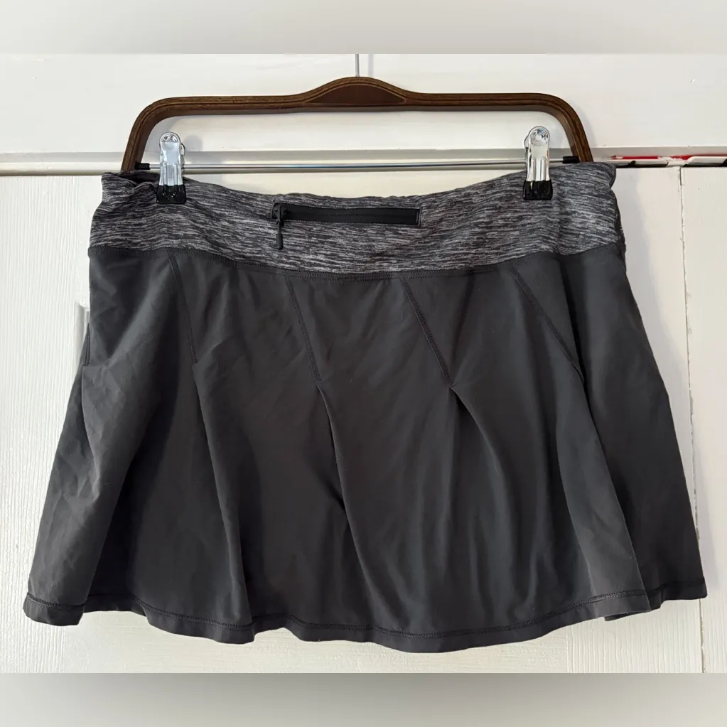 Lululemon Black and Gray Athletic Skort Size 10‎ EUC - Image 2