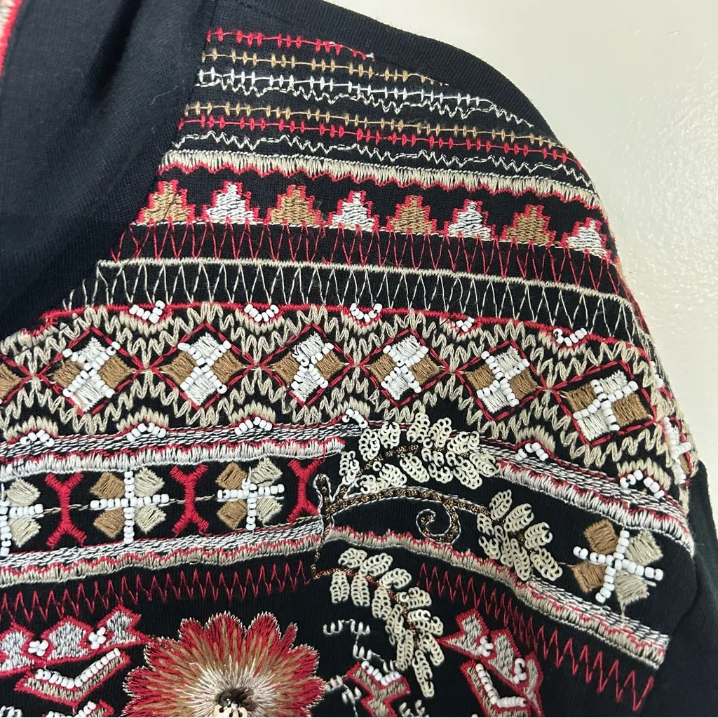 Zara Black Red Beaded Metallic Sequin Boho Embroidered Hoodie Raw Hem Sweater S - Image 4