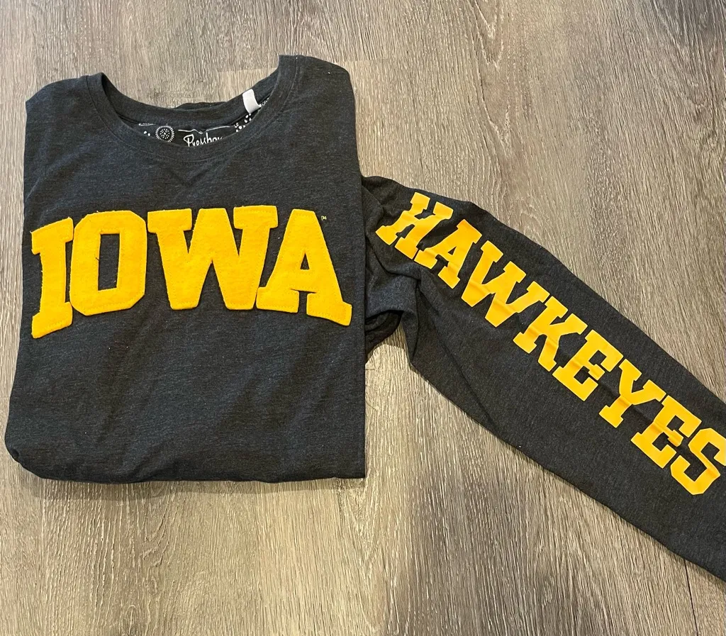 Pressbox IOWA HAWKEYES Dark Grey Yellow Long Sleeve T-Shirt Women’s Plus Size 2X - Image 2