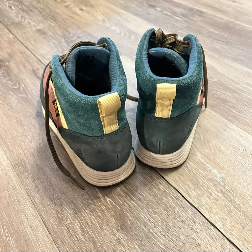 Teva  ReEmber commute boot - Image 3