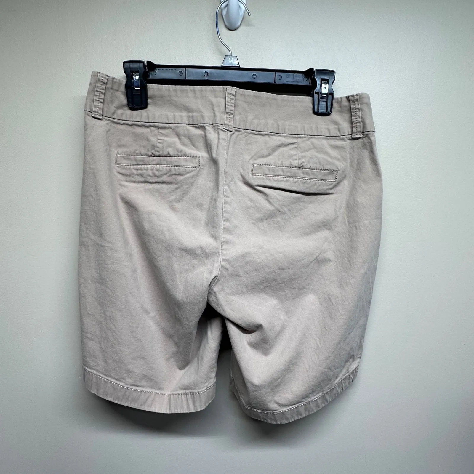 J. Crew Chino Shorts Khaki Tan Womens Size 6 Flat Front Casual Everyday - Image 2