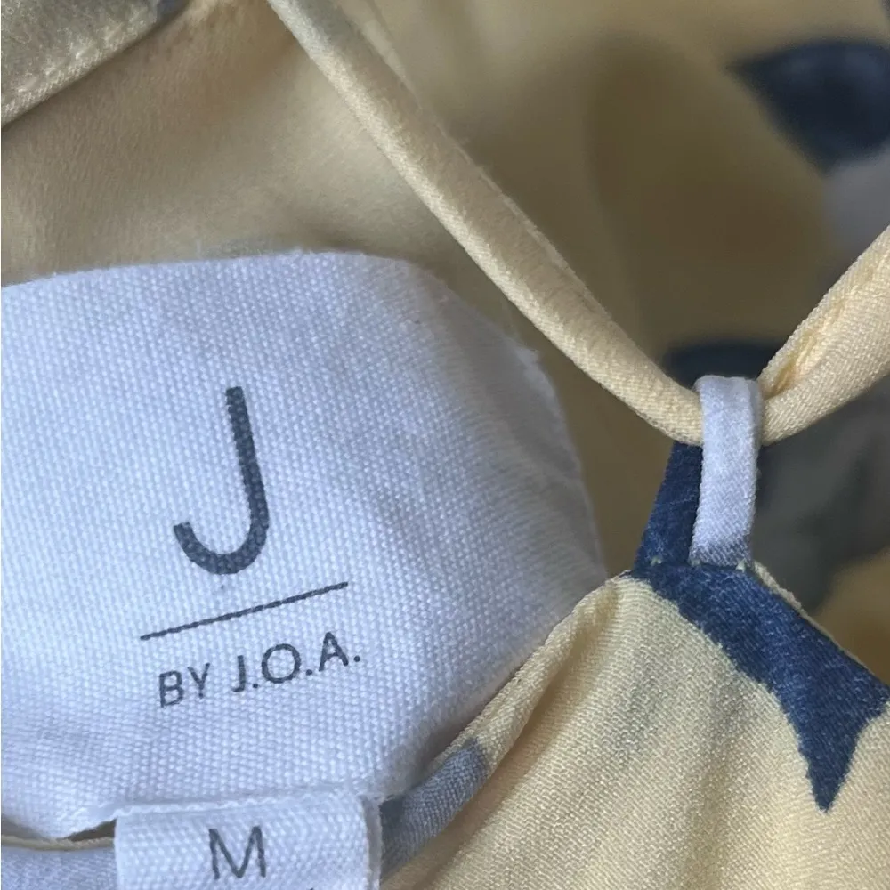 J By J.O.A 
Yellow Floral Jumpsuit Size Medium - Image 7