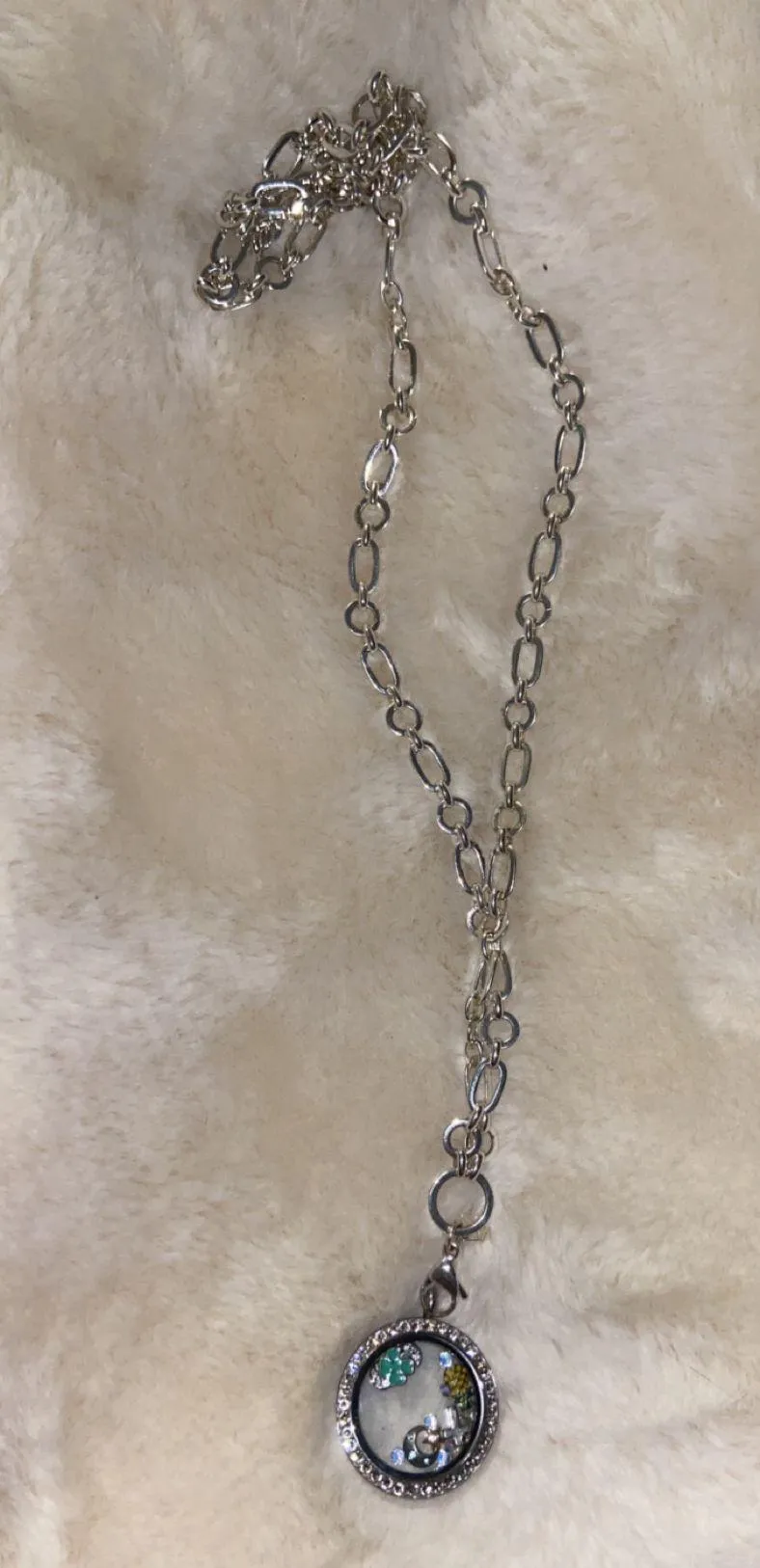 Origami Owl  Necklace - Image 2