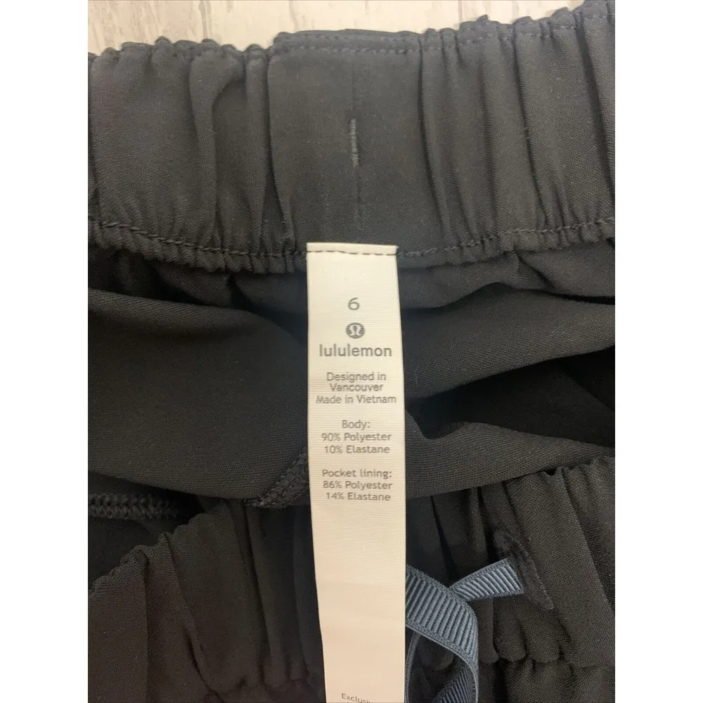 Lululemon Womens Size 6  On The Fly Skirt Black EUC - Image 5