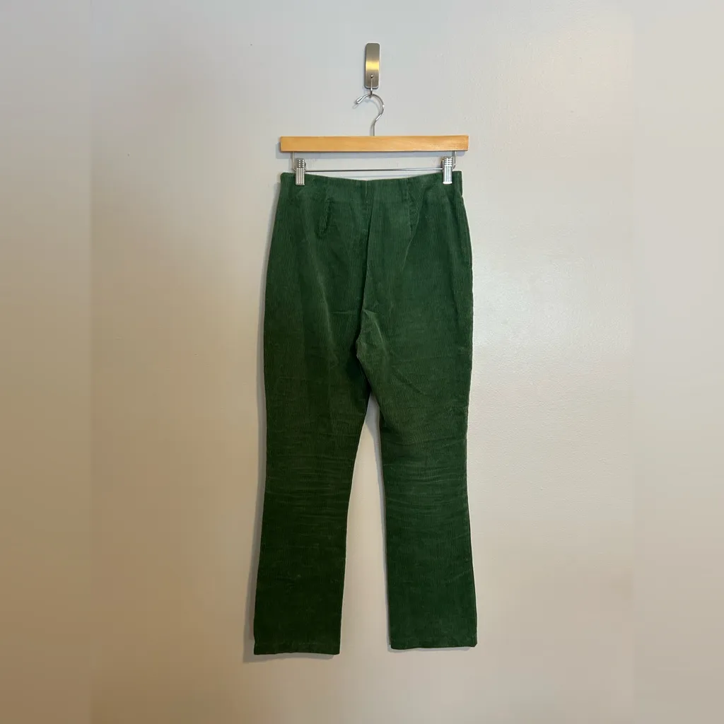 Tuckernuck Ashford Pant in Green Corduroy size Medium (M) - Image 6