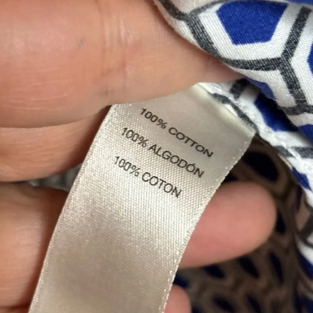 Chico's Blouse Women's Size Large Abstract No Iron Blue White Chicos 2 - Image 4