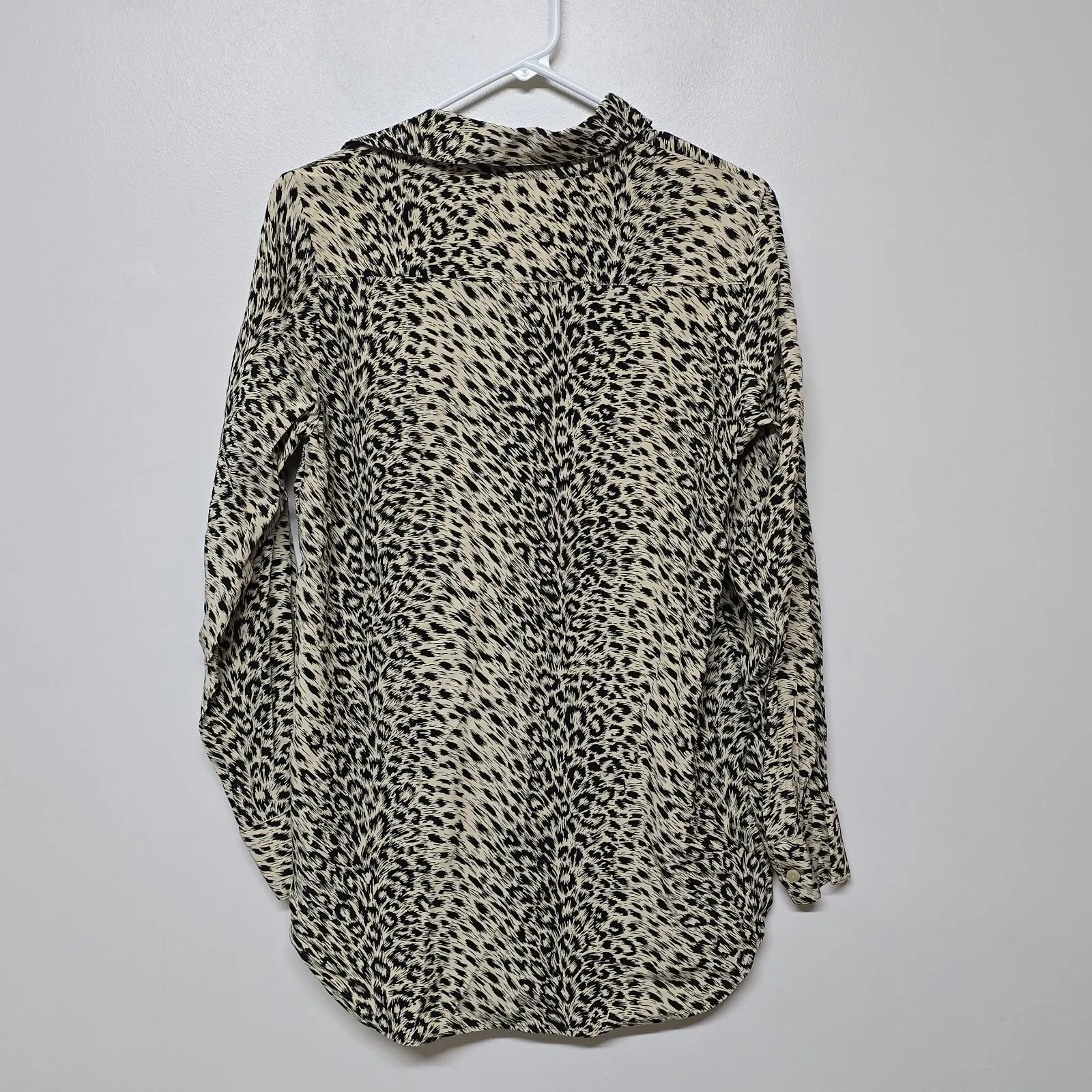 & Other Stories Size 0 Animal Print Button Up Lightweight Shirt‎ Leopard Anthro - Image 4