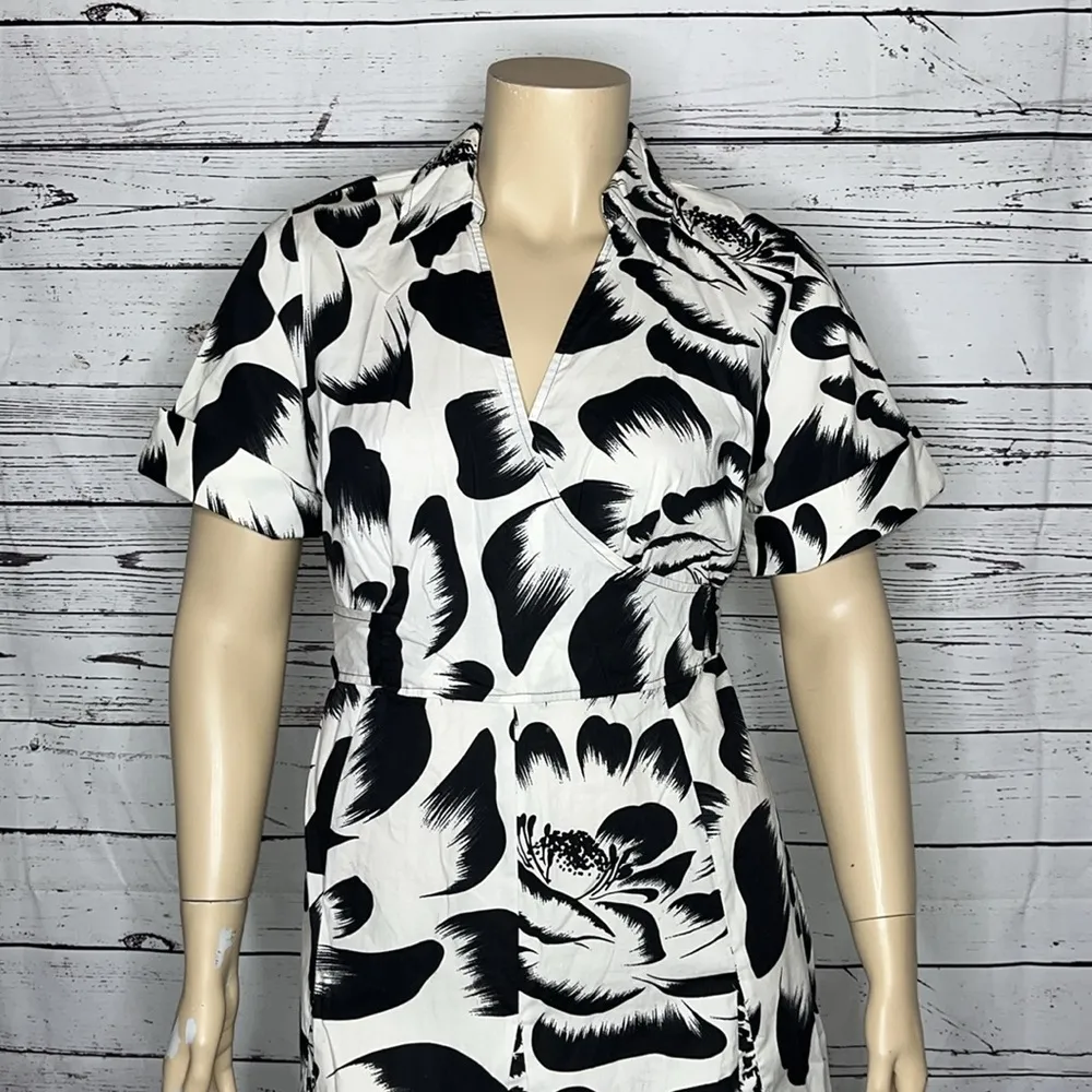 Lane Bryant NWT Size 18 White & Black Floral Print Collar Shirt Dress - Image 2