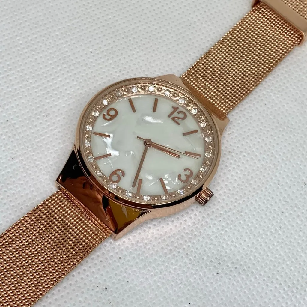 Women’s rose gold tone watch 35mm round case quartz analog mesh band running - Image 2