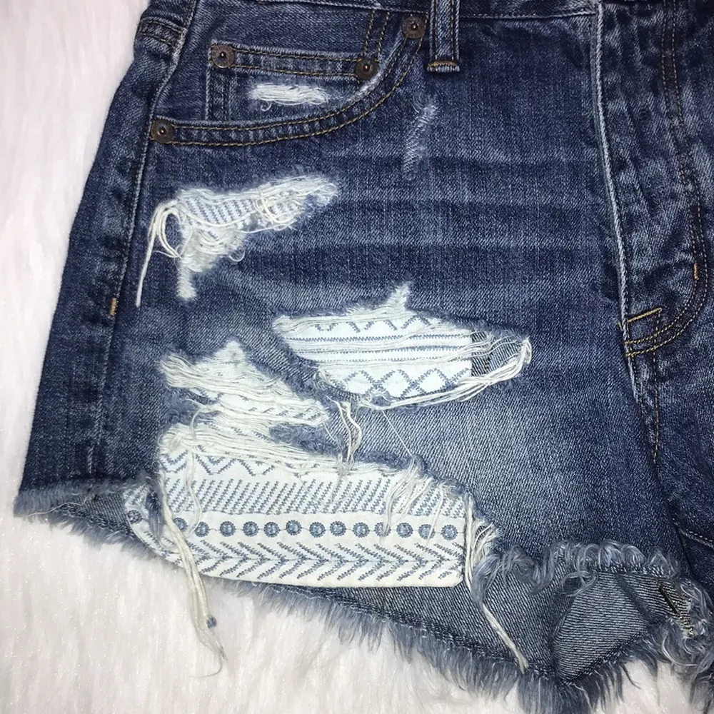 Women’s Vintage Hi-Rise Festival Distressed Jean Shorts - Image 2
