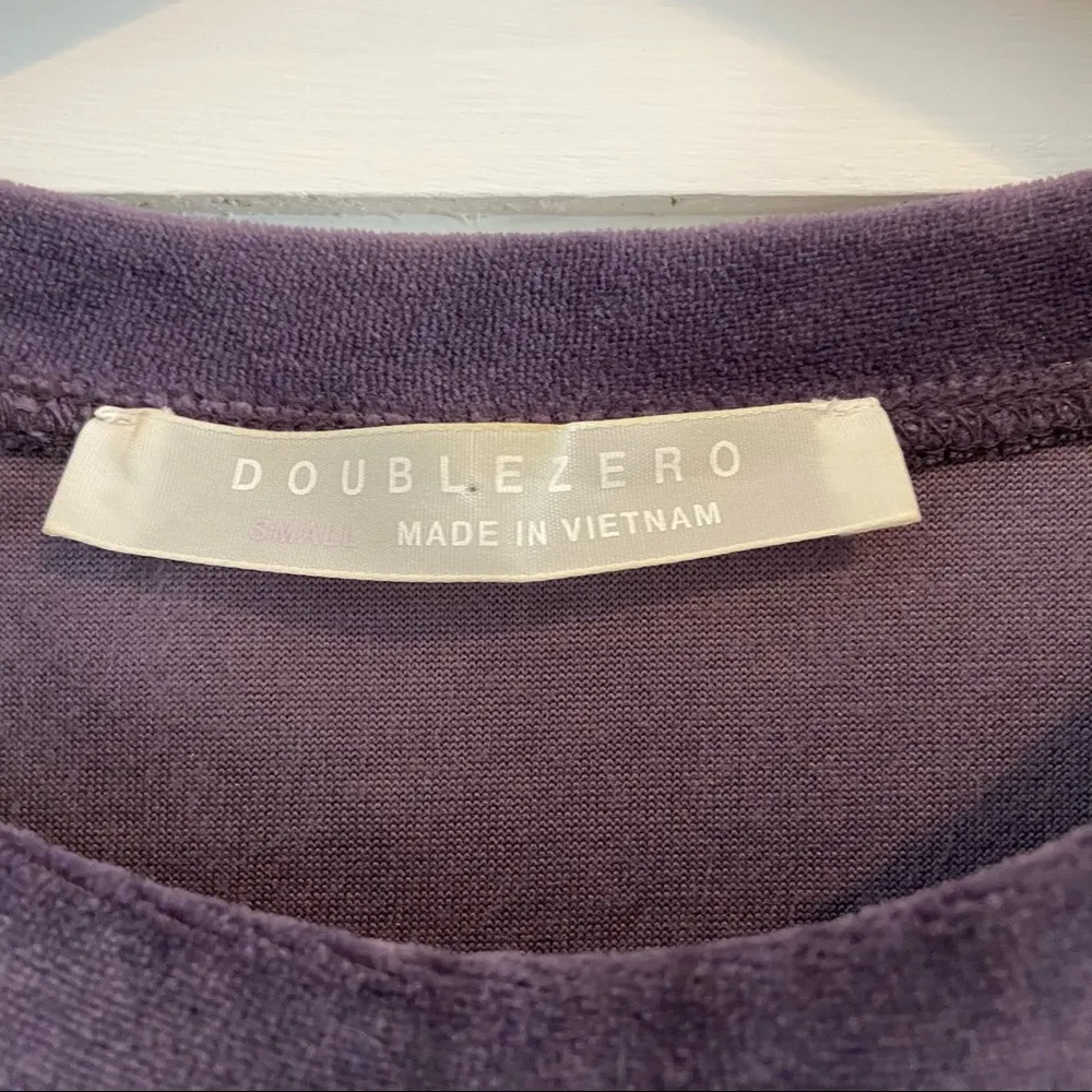 Double Zero  Purple Velvet Short Sleeve Shirt.  Size Small. EUC - Image 2