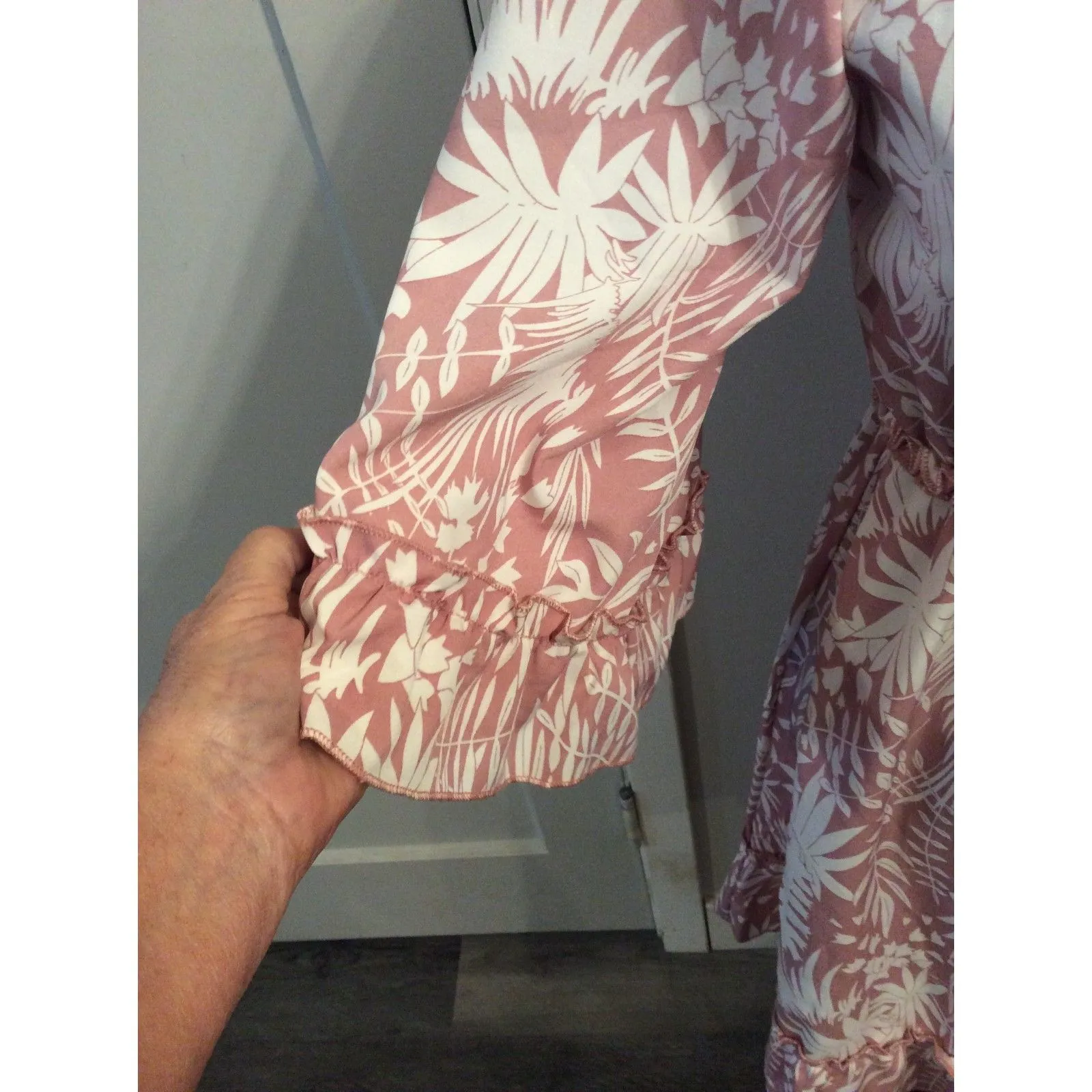 New NWT Small Floral Romantic V Neck Dress 3/4 Sleeves Boho Mini Pink - Image 5