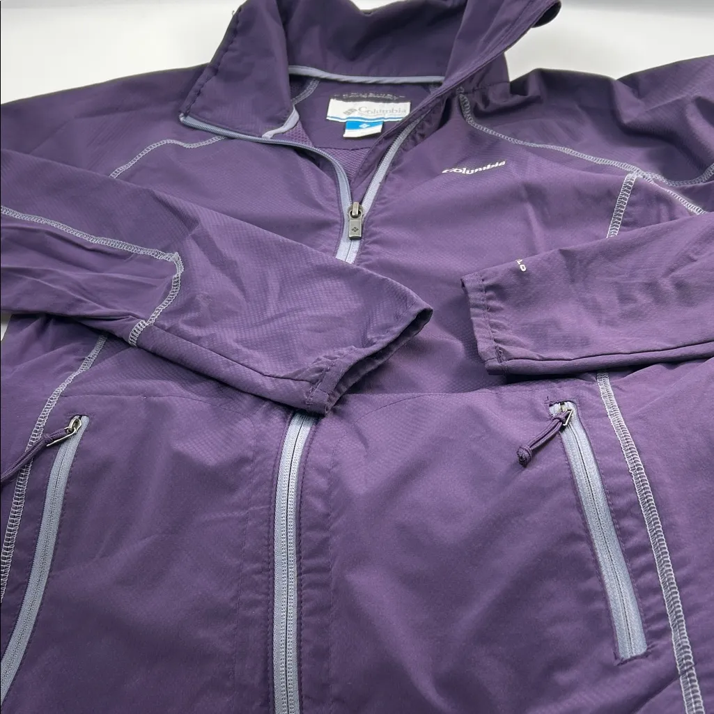 Columbia Purple Jacket with Gray Details - Image 13