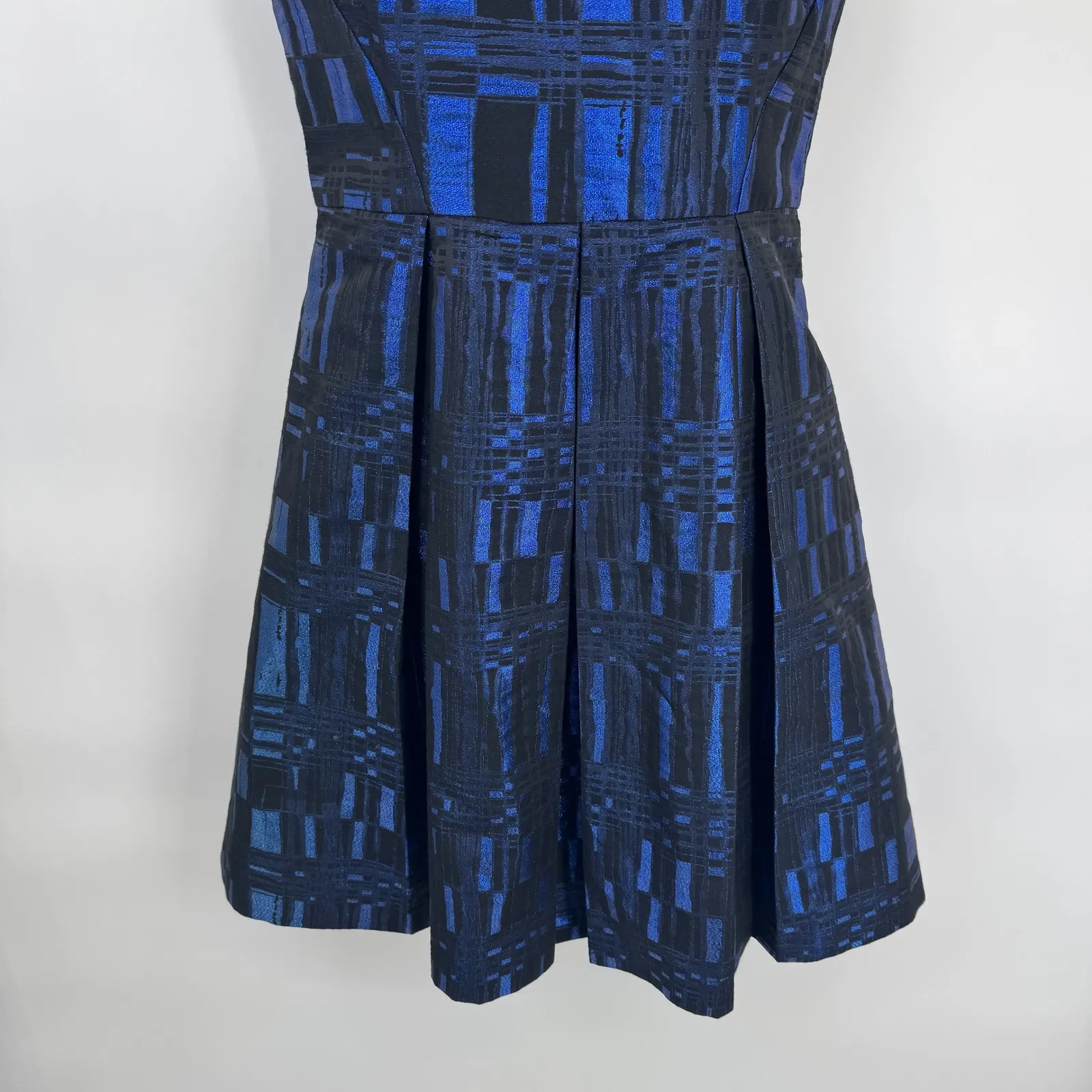 Eva Franco Nova Fit Flare Dress Womens 6 Metallic Blue Black Open Back Lined - Image 4