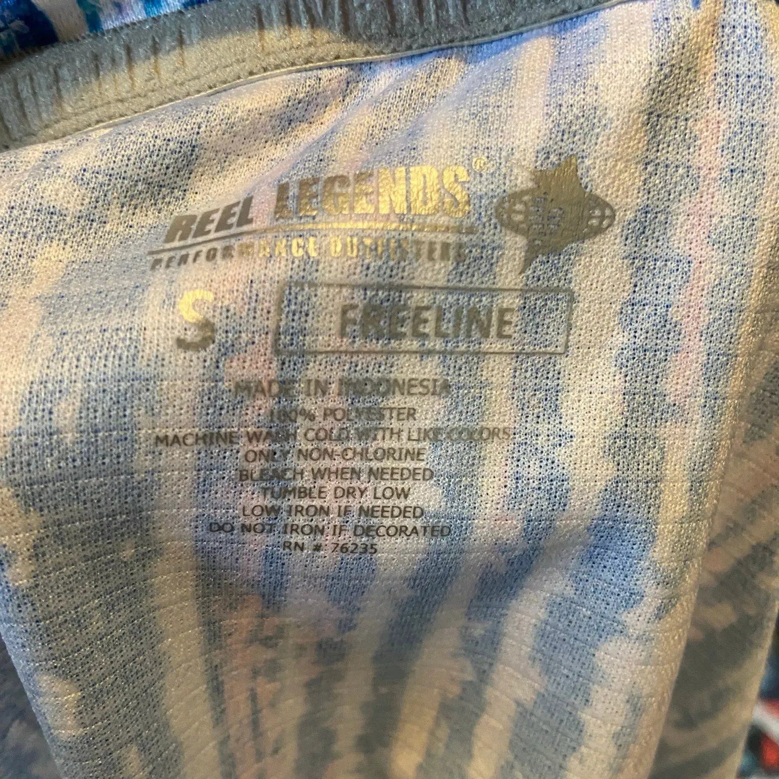 Reel‎ Legends Womens Top Size Small Glowing Lines Money Blue NEW - Image 3