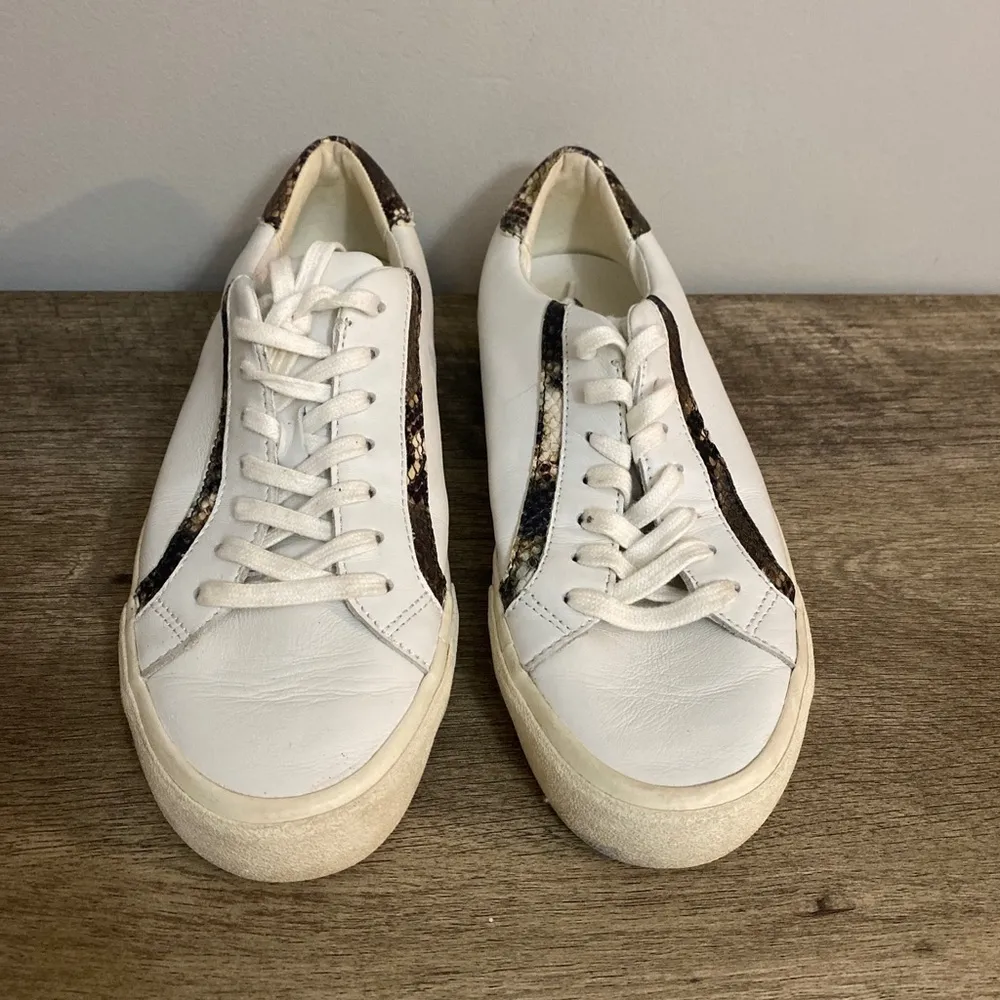 Madewelle MWL womenswhite low top leather sneakers size W-9 M-7.5 - Image 9