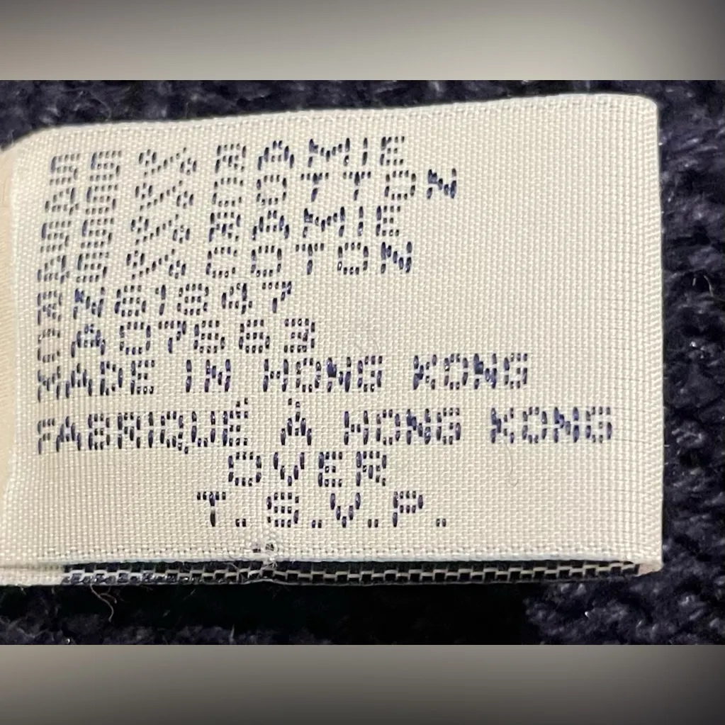 The Eagle's Eye Vintage 1992 Women’s Size S Holly Navy/Red Christmas Sweater Blue - Image 11