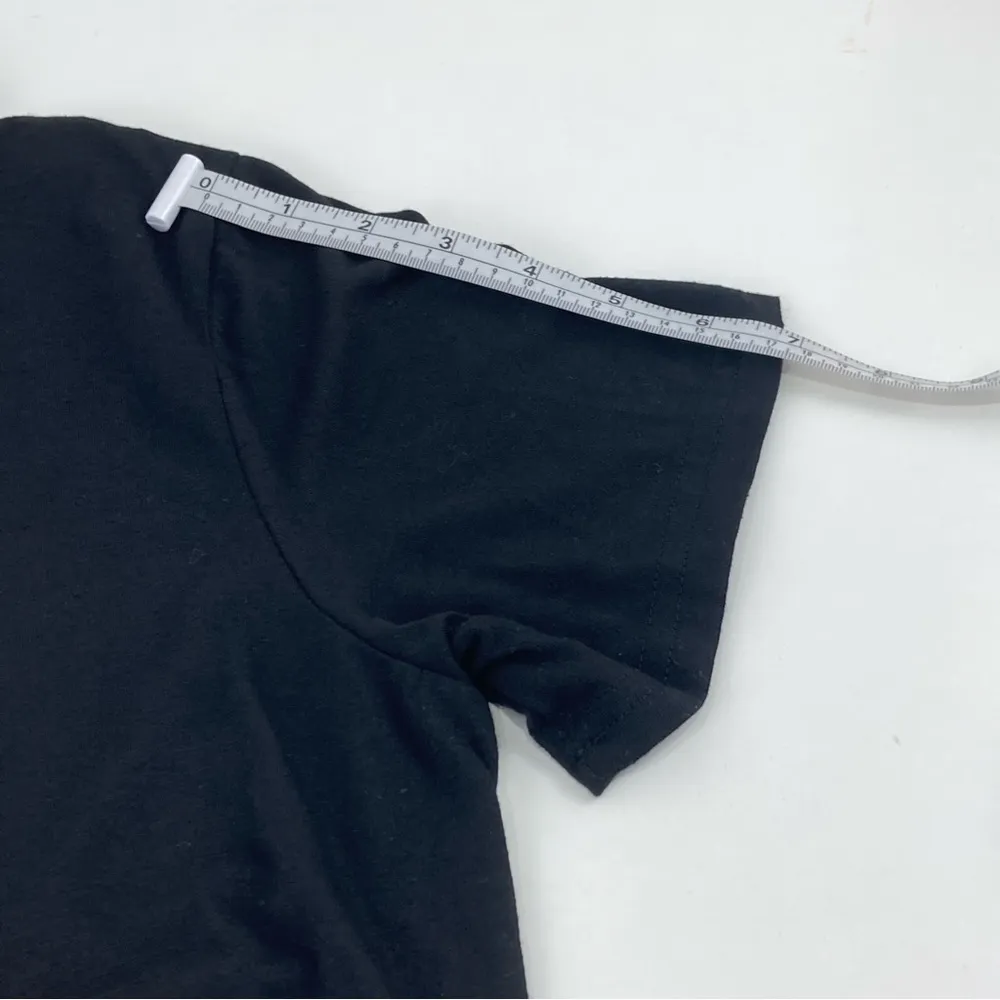 I'm Not Short I'm Penguin Size  Women’s Graphic tee Size M - Image 10