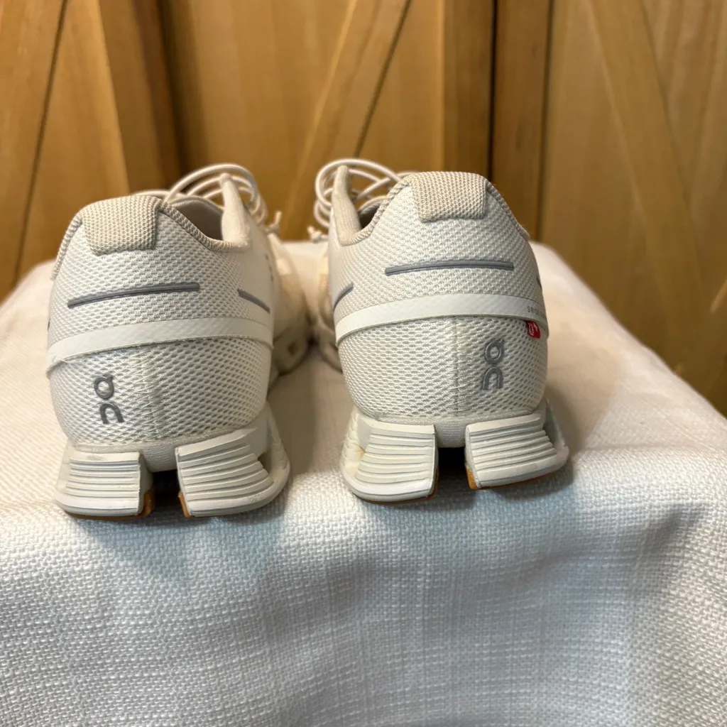 On Running Women's Beige Athletic Shoes - Image 9