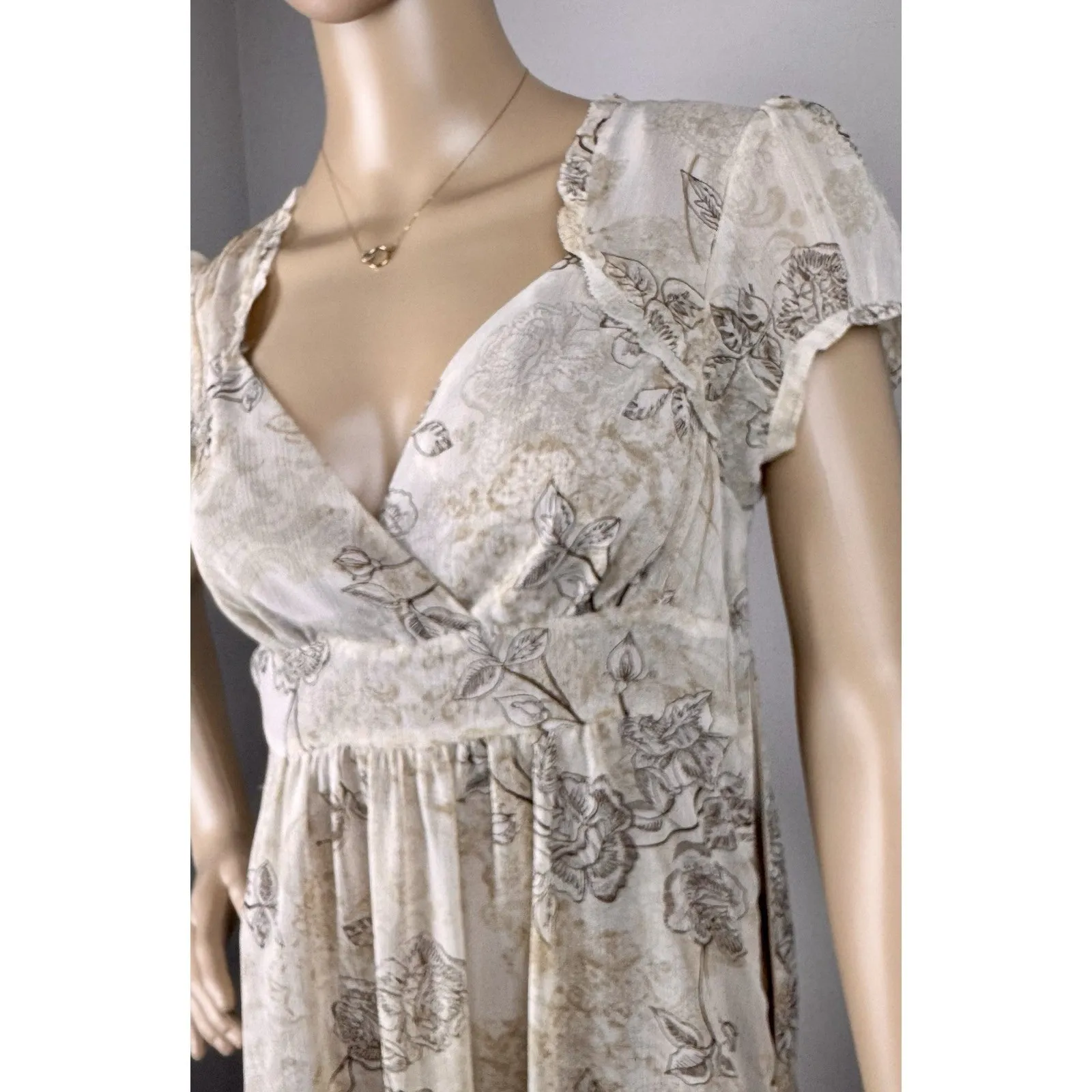 APT.9 tan 10P short sleeve dress Neutral Puff Sleeve Baby Doll Floral‎ Brown - Image 2