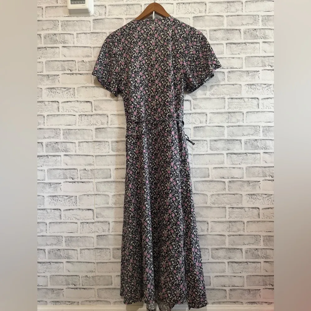 Women’s Marine Layer Emlyn black & purple floral v-neck hemp blend midi dress M - Image 2