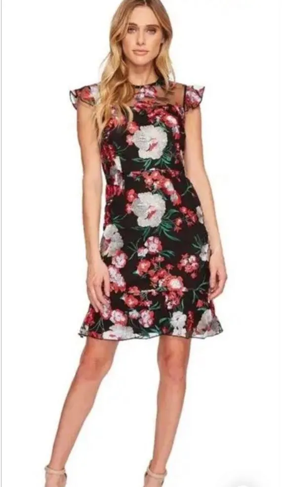 Beautiful Embroidered Donna Morgan dress - Image 3