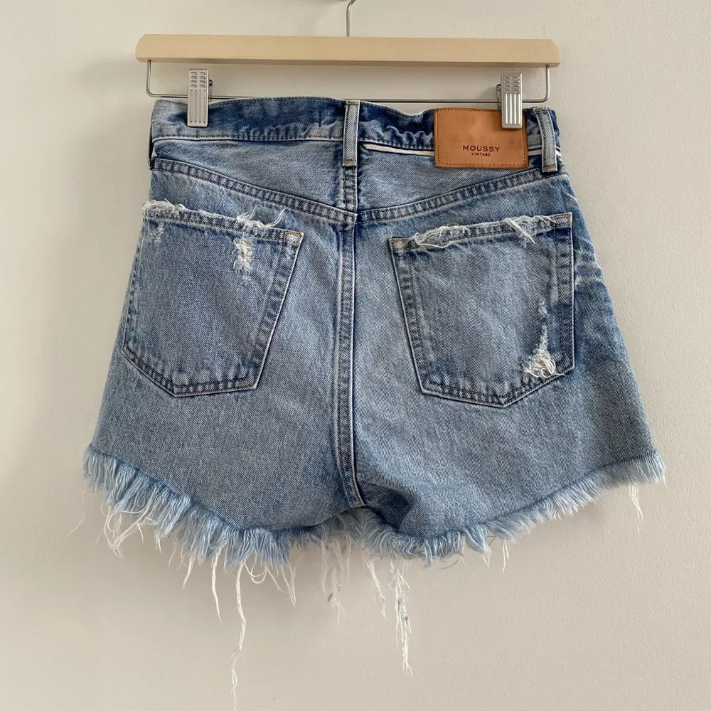 Moussy Vintage Blue Distressed Denim Jean Shorts Size 24 - Image 6