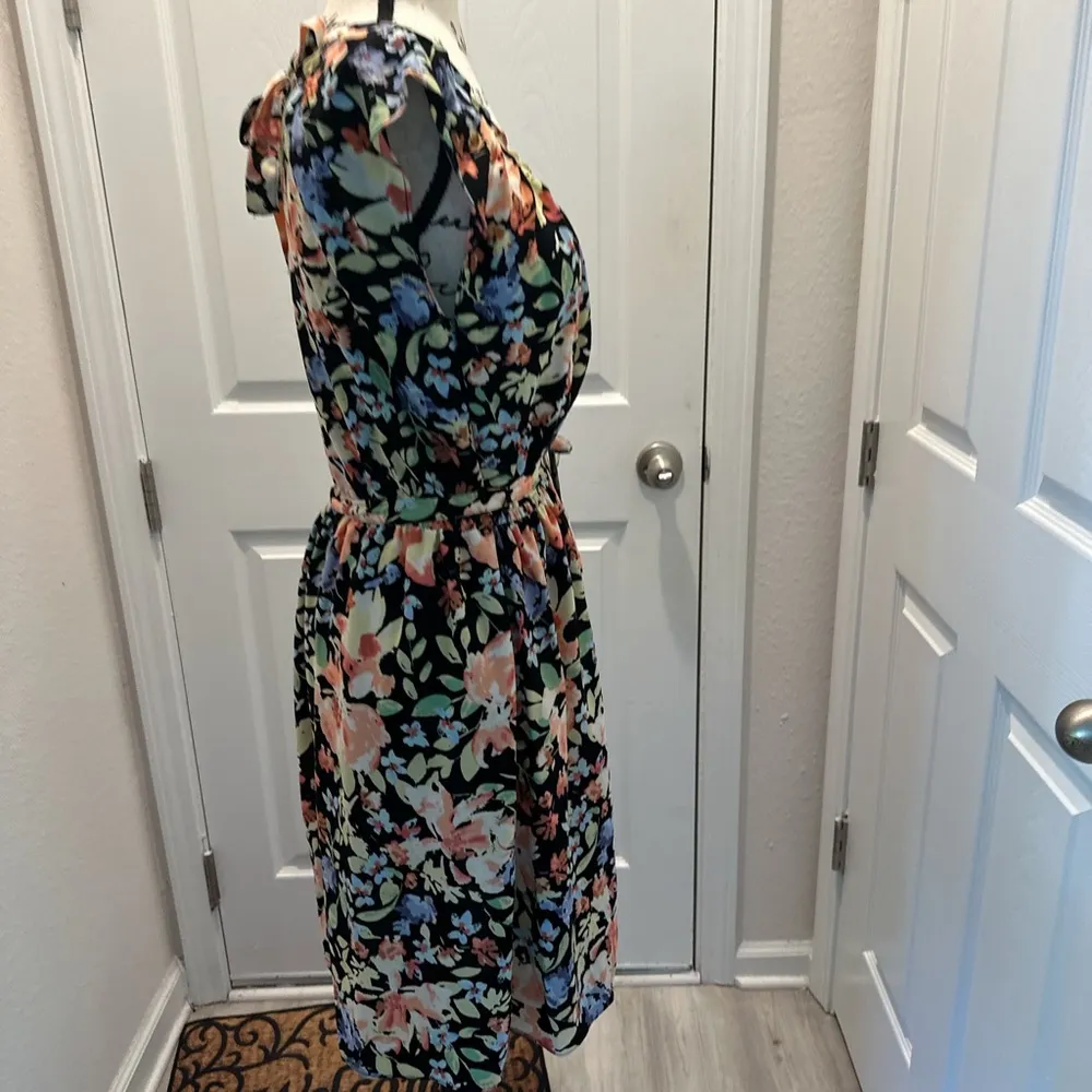 LC Lauren Conrad Floral Print Women's Dress - Image 4