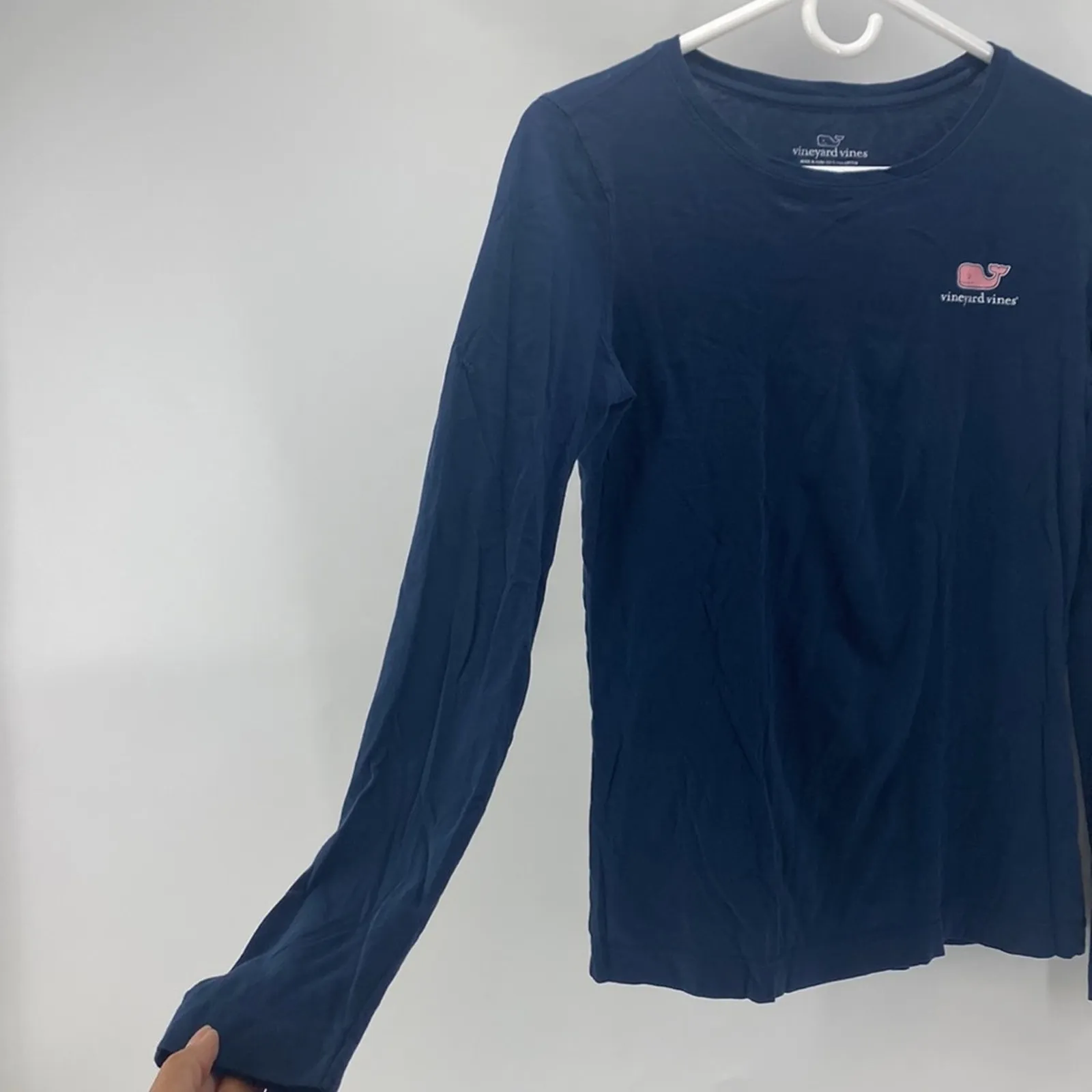 Vineyard vine blue pink whale long sleeve T-shirt coastal nautical summer size s - Image 5