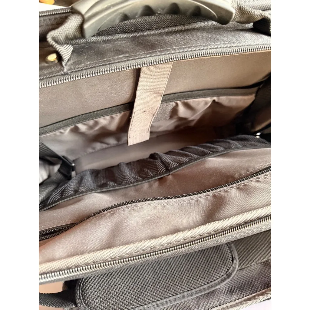 Samsonite BlackLaptop Briefcase With Adjustable Shoulder Strap & Multiple Compar Black - Image 8