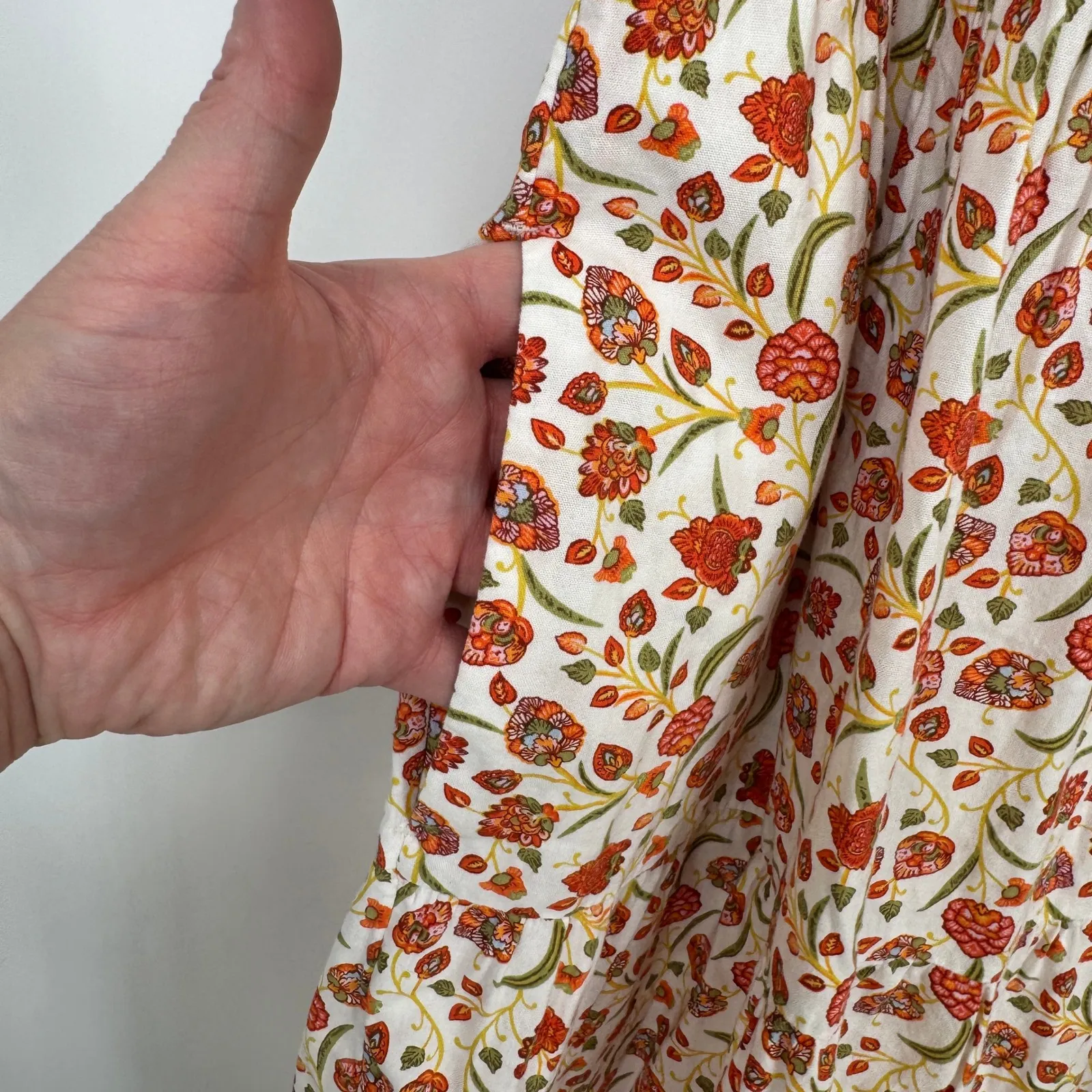 Old Navy Babydoll Dress Womens Medium Whimsical Floral White Orange NEW - Image 6