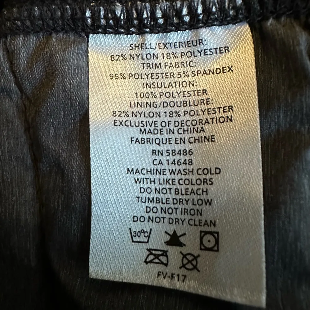 White Sierra  Zephyr-insulated puffer jacket Sz XL - Image 10