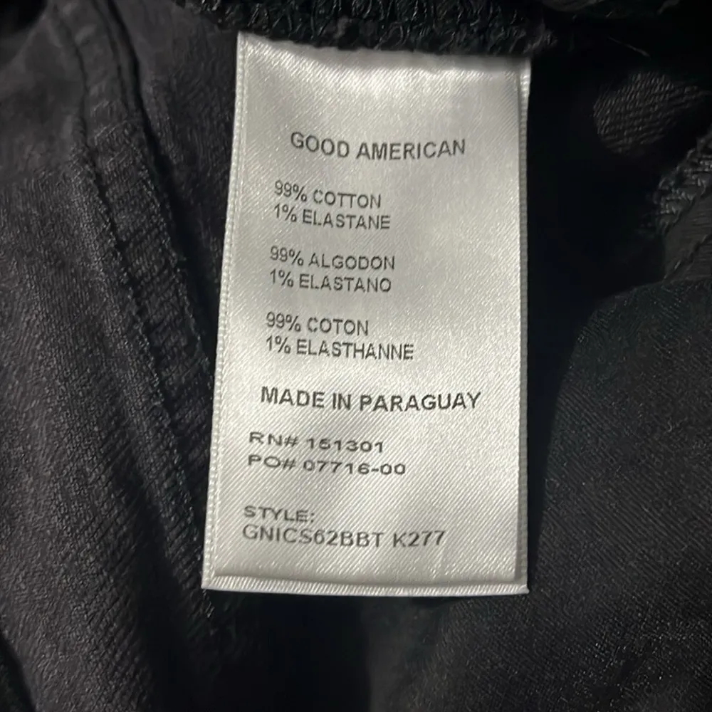 Good American Good 90’s Icon Distressed Shorts Size 4  NWT - Image 7