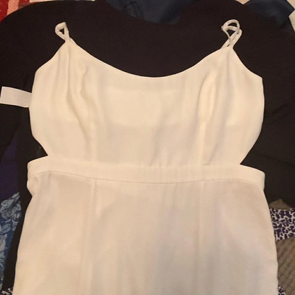 NWT Fame and Partners Off White Cut Out Maxi Dress - Image 6