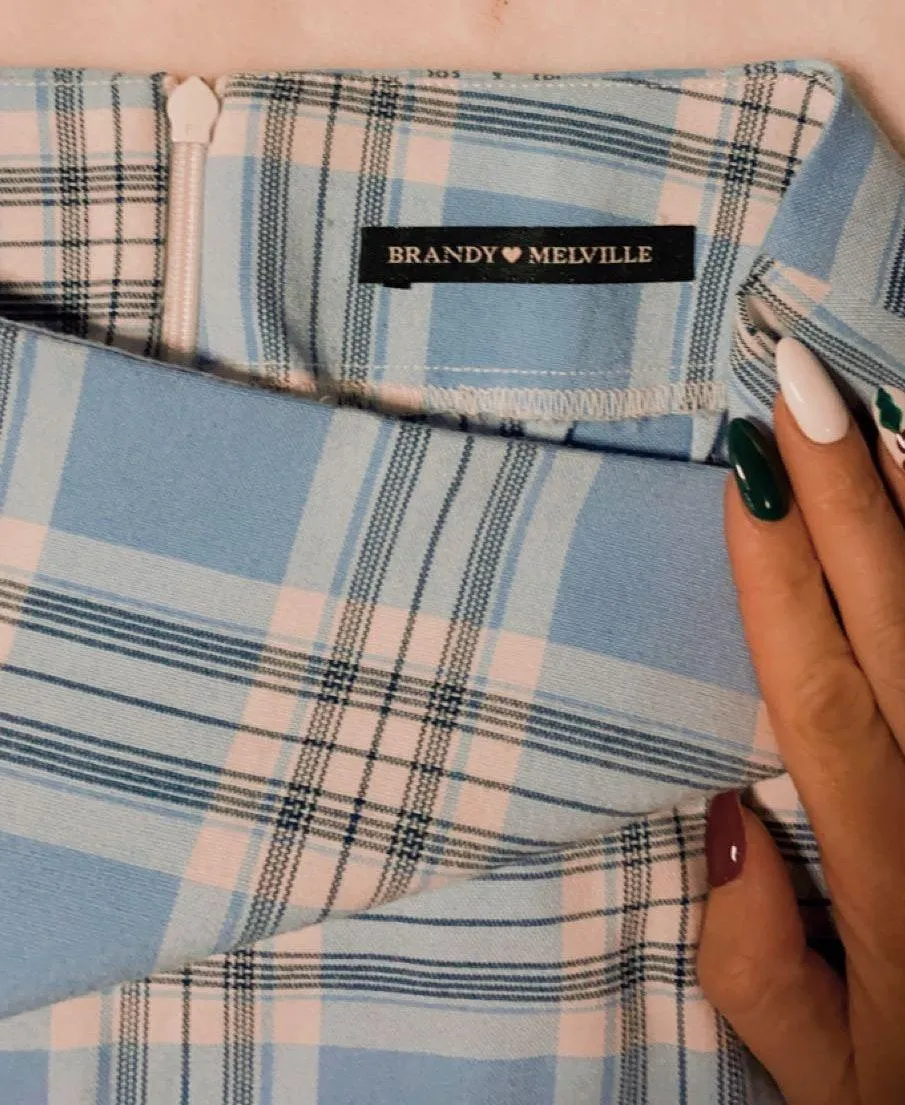 Brandy Melville Cara Skirt - Image 4