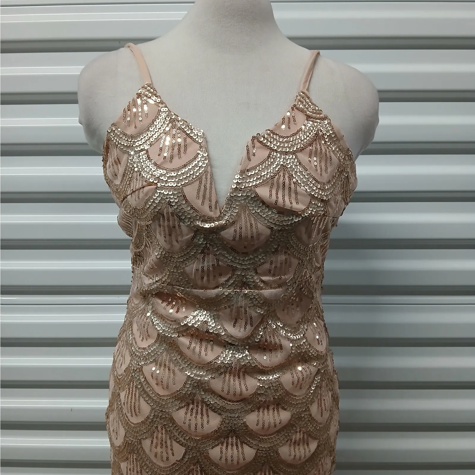 Womens Sequin Evening Gown Size Small Blush Pink Cocktail Dress Wedding Guest - Image 4