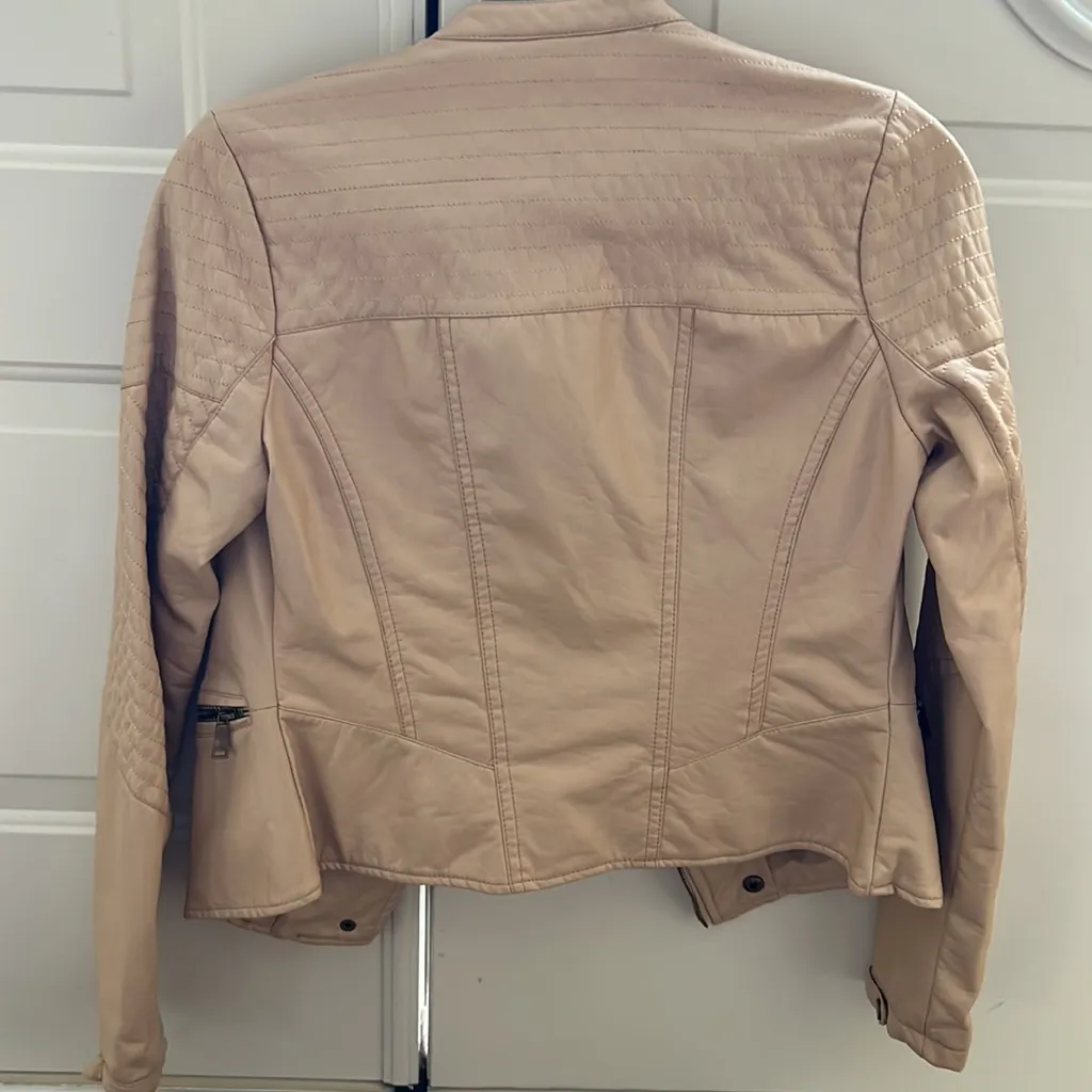 Leather jacket tan with zippers and buttons - Image 2