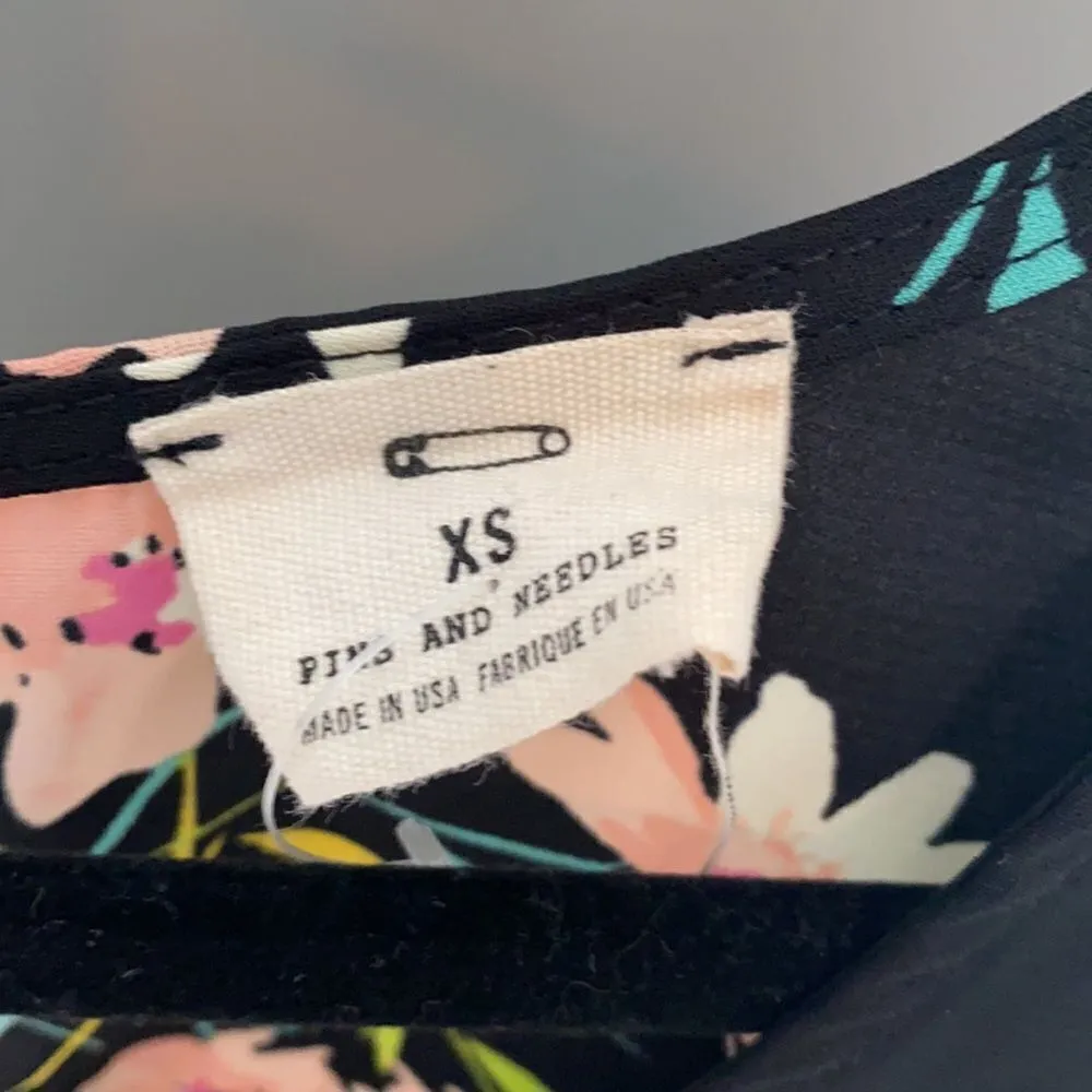 Urban outfitters pins & needles romper Black Size XS - Image 4