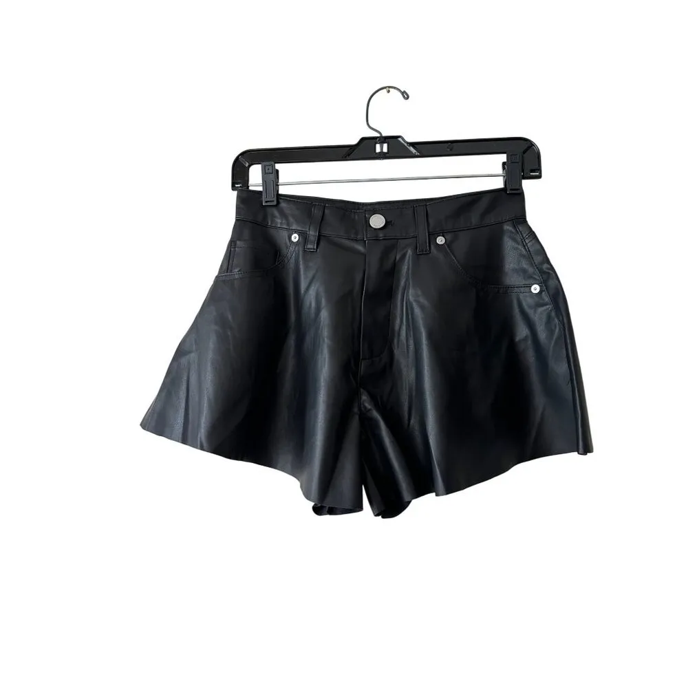 Blank NYC Womens Black Faux Leather Flare Shorts In Stunner Move Size 25 - Image 2