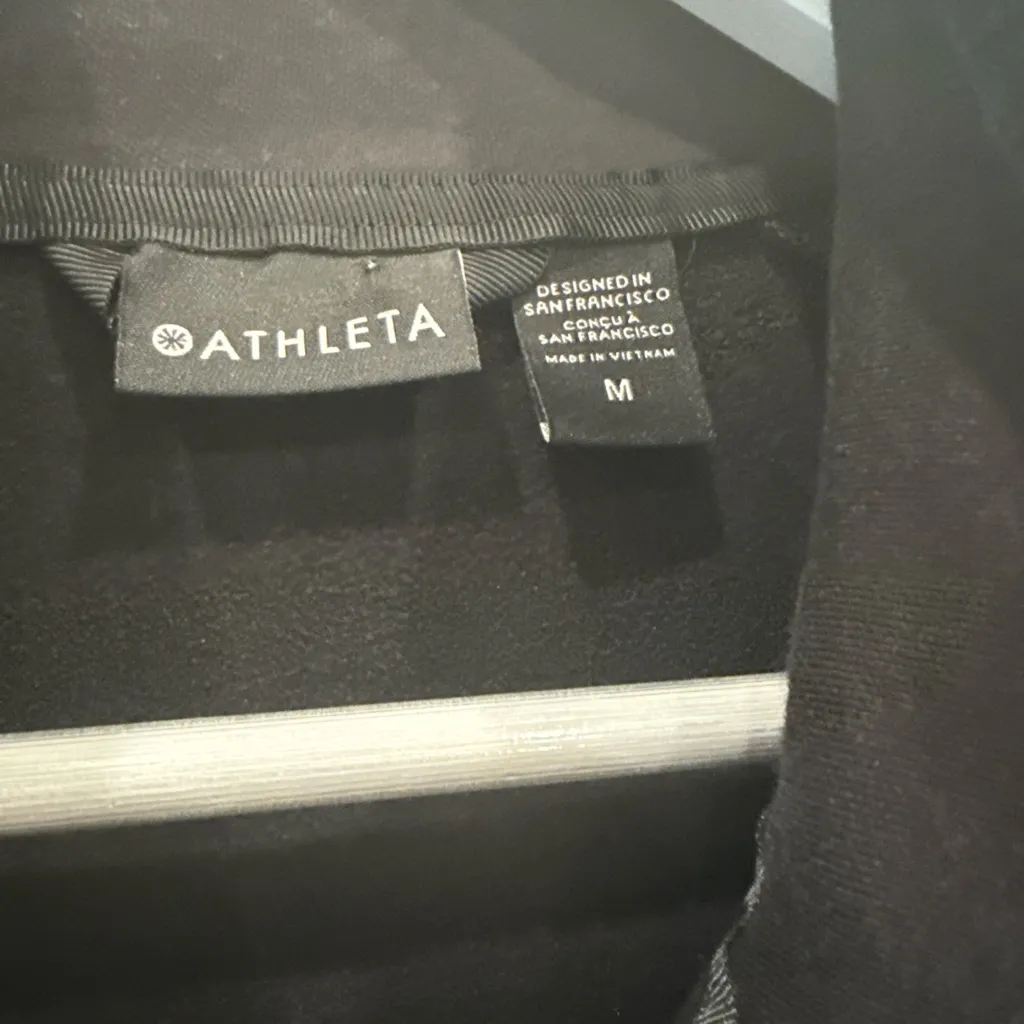 Athleta Triumph Full Zip Jacket Black Ribbed Panels Size Medium - Image 3