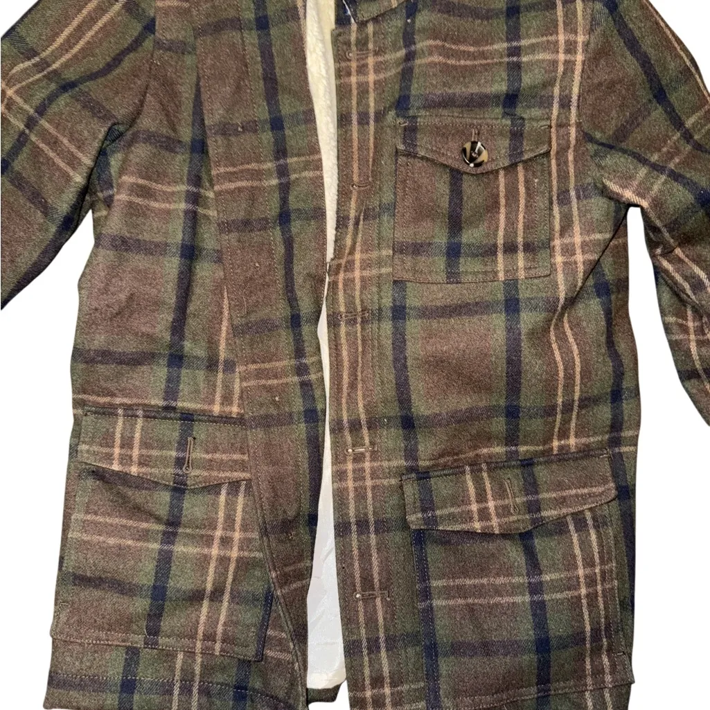 Old Navy Plaid Wool Blend Sherpa
Teddy Lined Jacket Size S Cabincore
Lumberjack - Image 3