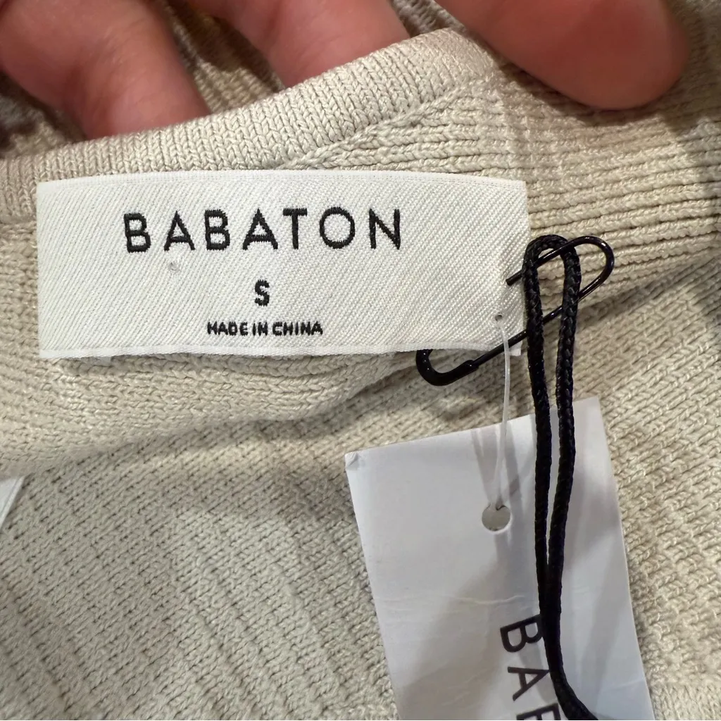 Babaton Aritzia NWT Sculpt Knit OneShoulder Cropped Tank Womens Small MattePearl - Image 9