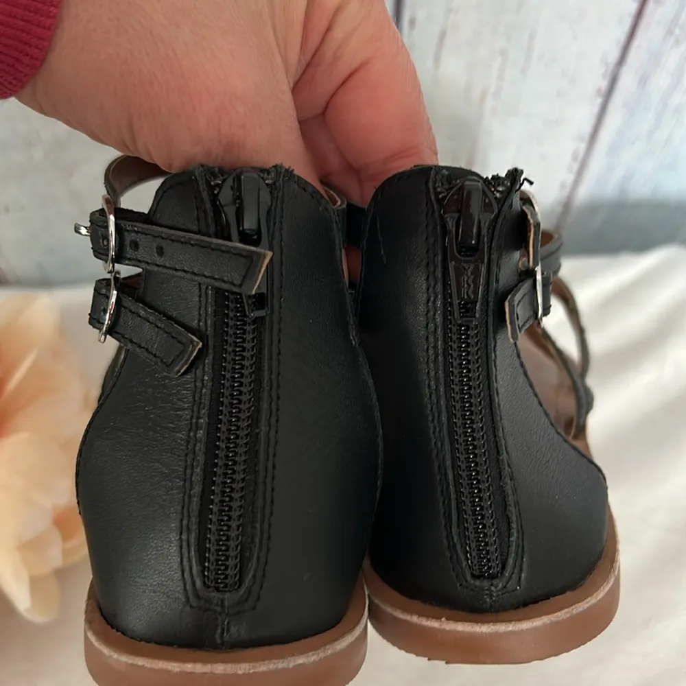 NWOT Crevo Heather Sandal Size 7 - Image 6