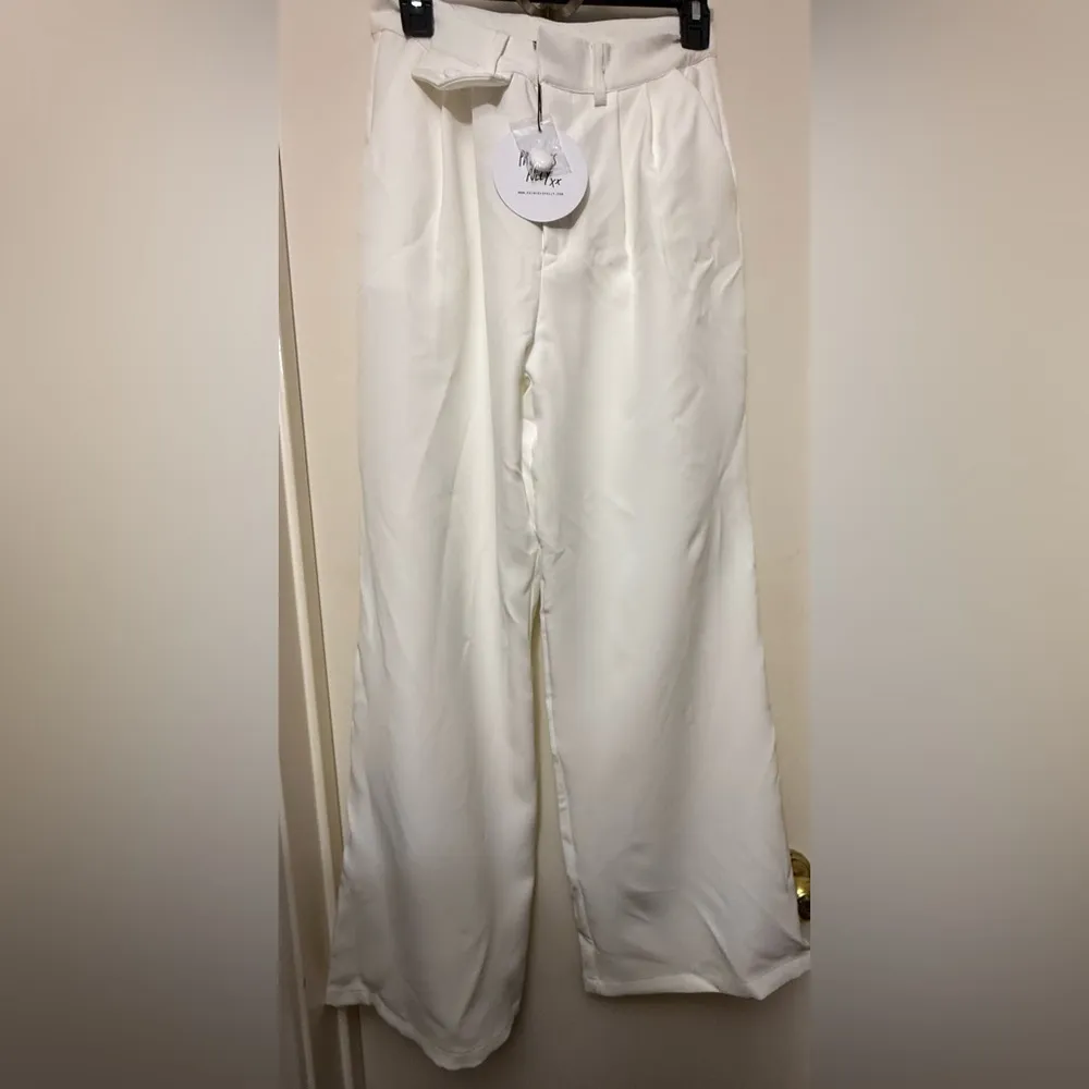 Princess Polly White‎ Pleated Wide Leg Pants Size 4 - Image 4