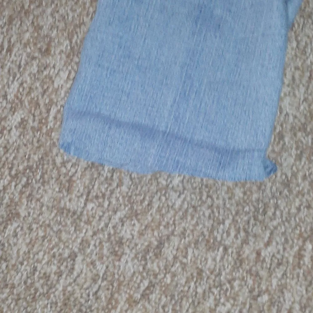 Gloria Vanderbilt Capris SIZE 10 - Image 5