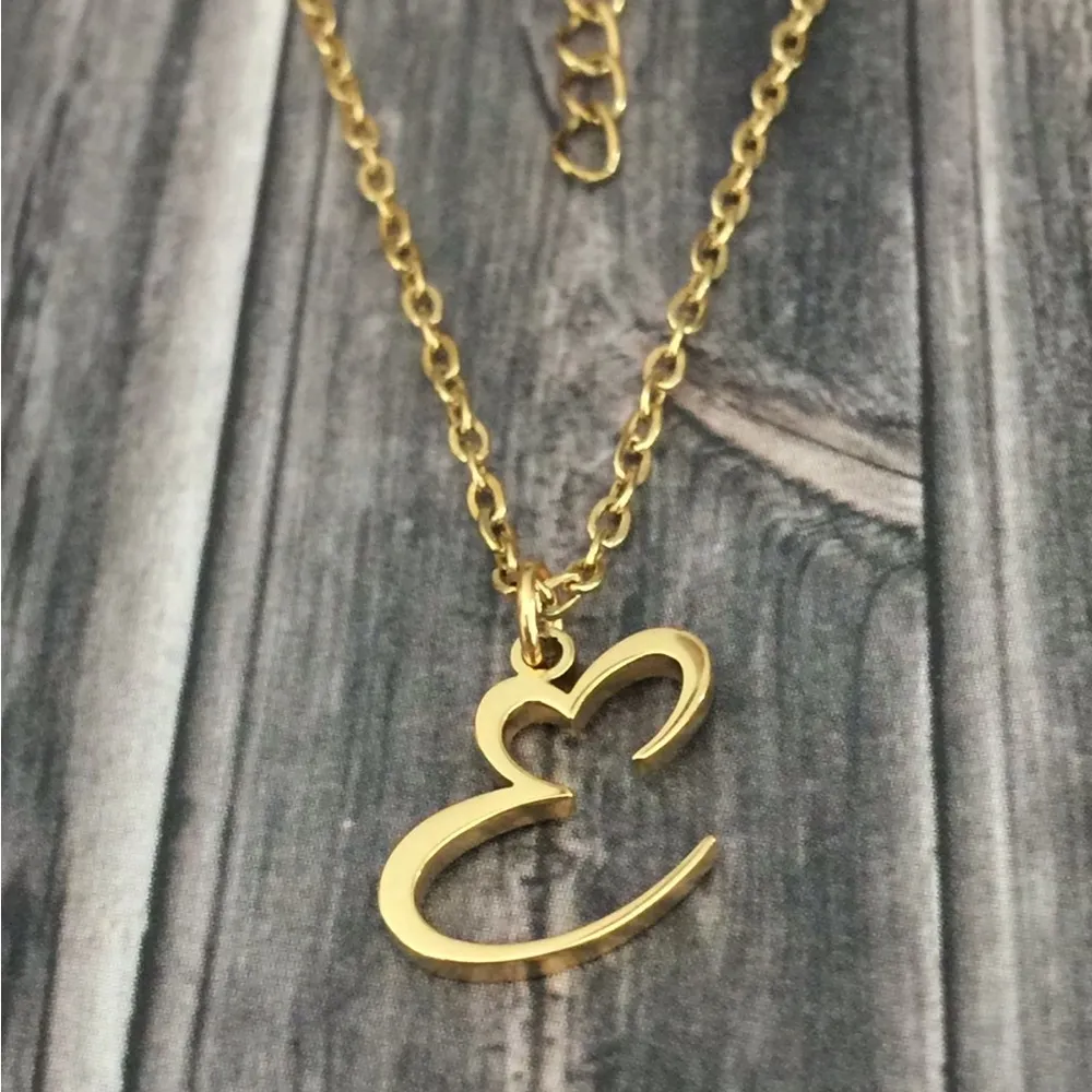 Letter E Cursive Heart Initial Necklace Gold - Image 3