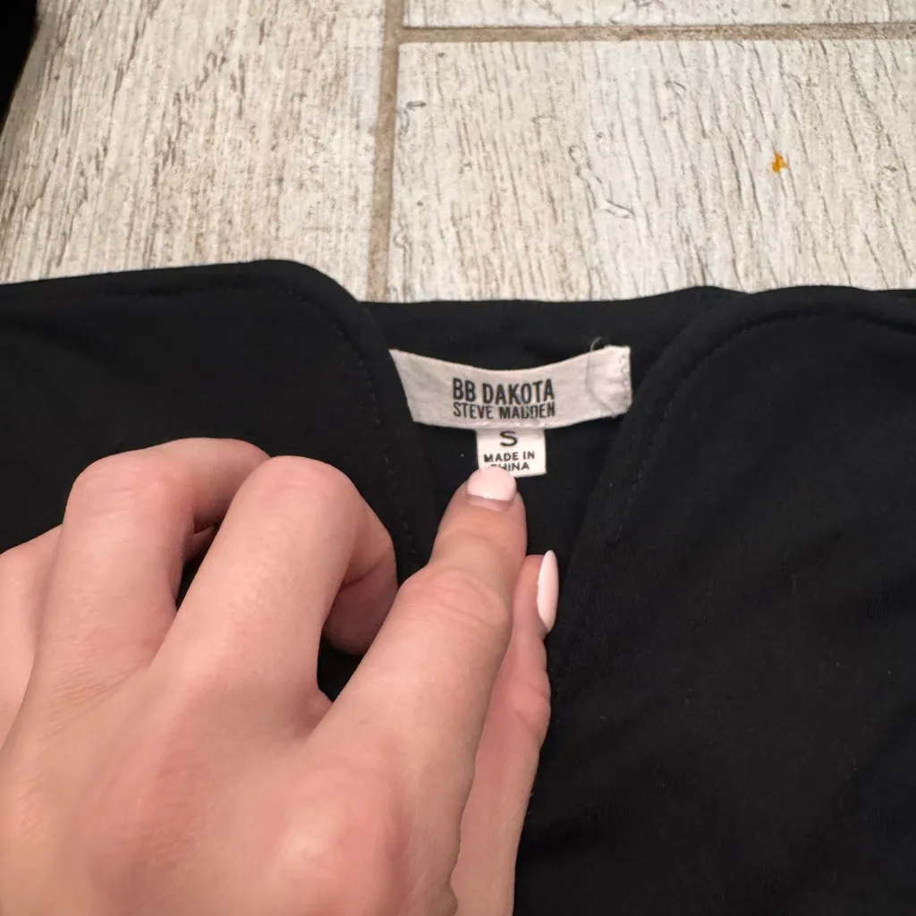 BB Dakota Classic Black Bodysuit - Image 6