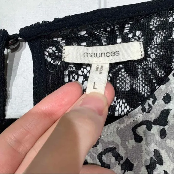 Maurices Leopard Print Blouse Womens Large Gray‎ Black Lace Short Sleeve Top - Image 3