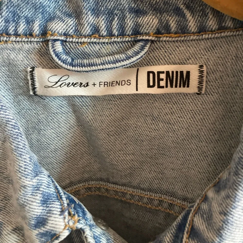 Lovers + Friends Brandon Distressed Raw Hem Jean Jacket in Santa Cruz - Image 4