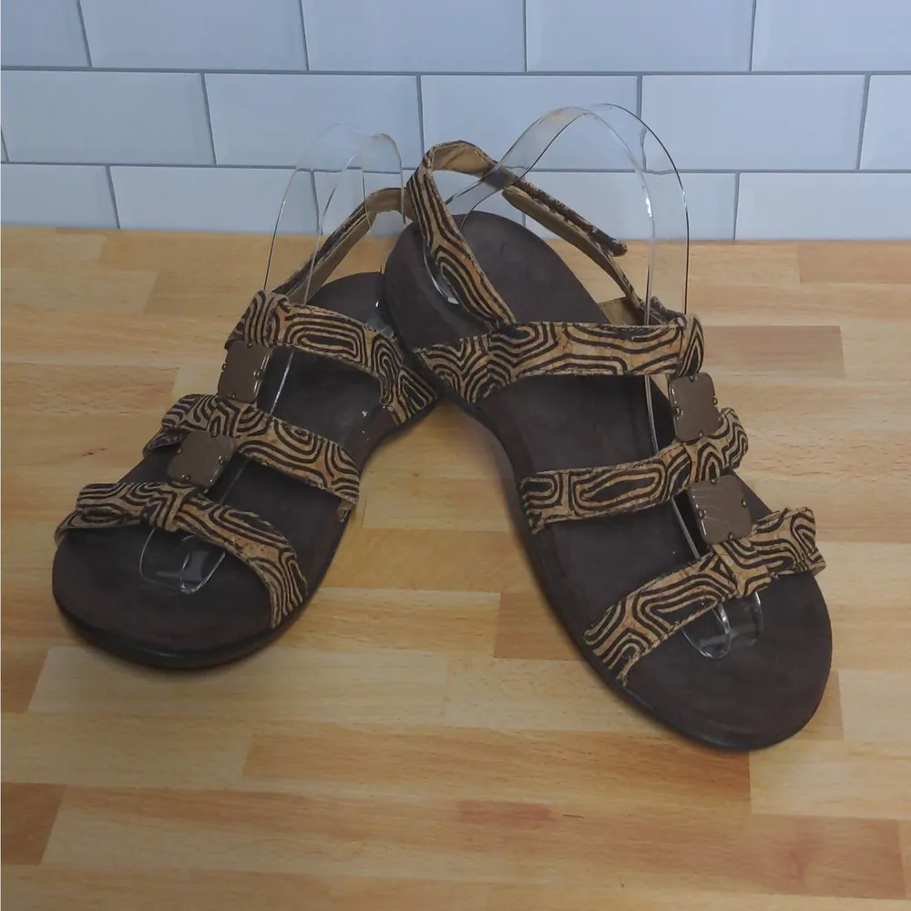 Vionic Animal Print Amber Adjustable Sandal Brown Tan - Size 8W (Wide) - Image 13